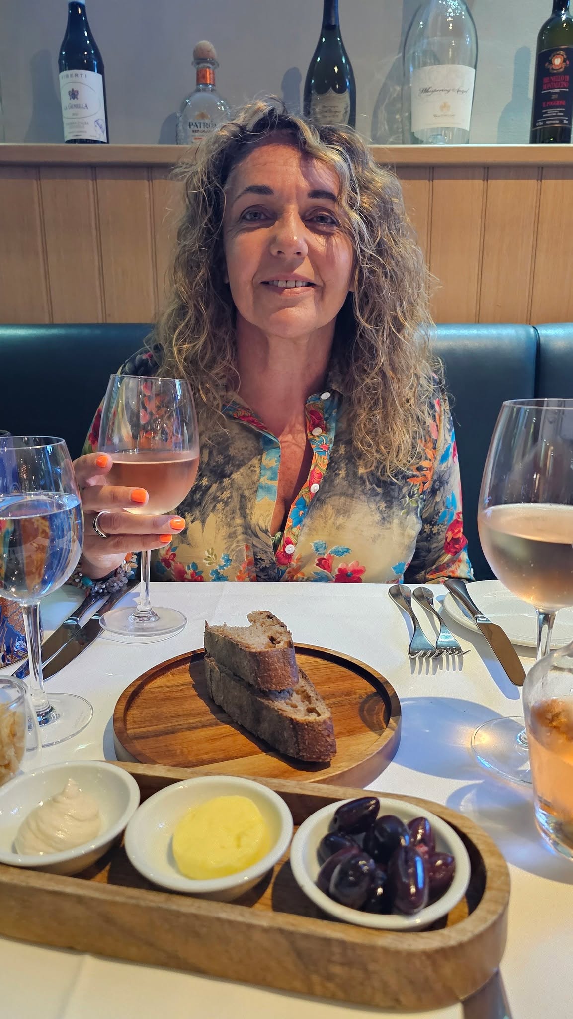 Wow !! Thank you so so much for the beautiful birthday wishes. It was so kind and it made me feel so special. We had a glorious day rounded it off by a lovely birthday meal in Padstow!  Here's to an amazing year ahead, sending lots of love to you all xx